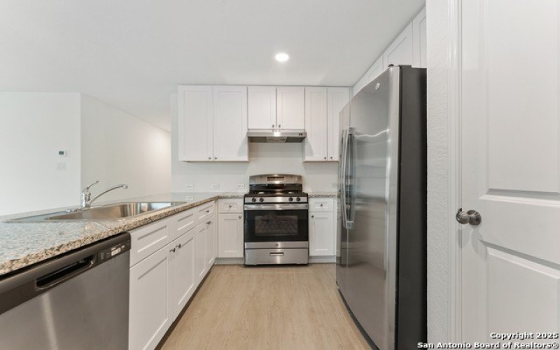 6911 Solar Ridge, San Antonio, TX 78252, 3 Habitaciones Habitaciones , ,2 BañosBaños,Residential,En Venta,6911 Solar Ridge,1856605