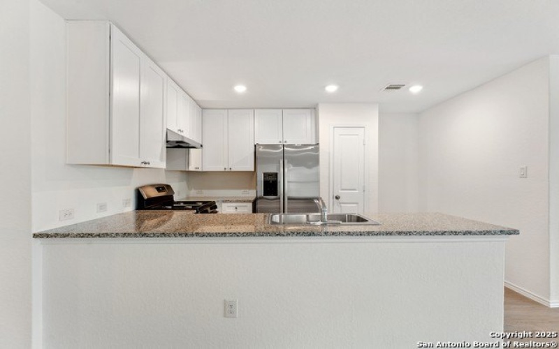 6911 Solar Ridge, San Antonio, TX 78252, 3 Habitaciones Habitaciones , ,2 BañosBaños,Residential,En Venta,6911 Solar Ridge,1856605