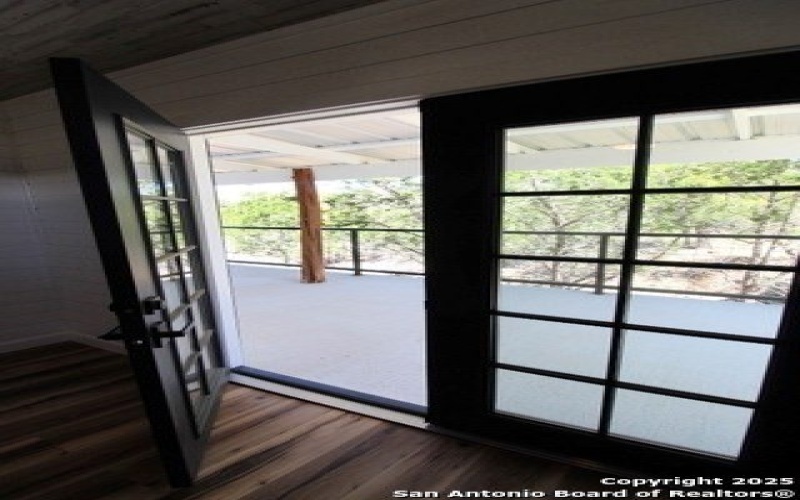 403 Private Road 1523, Bandera, TX 78003, 2 Habitaciones Habitaciones , ,2 BañosBaños,Residential,En Venta,403 Private Road 1523,1856658