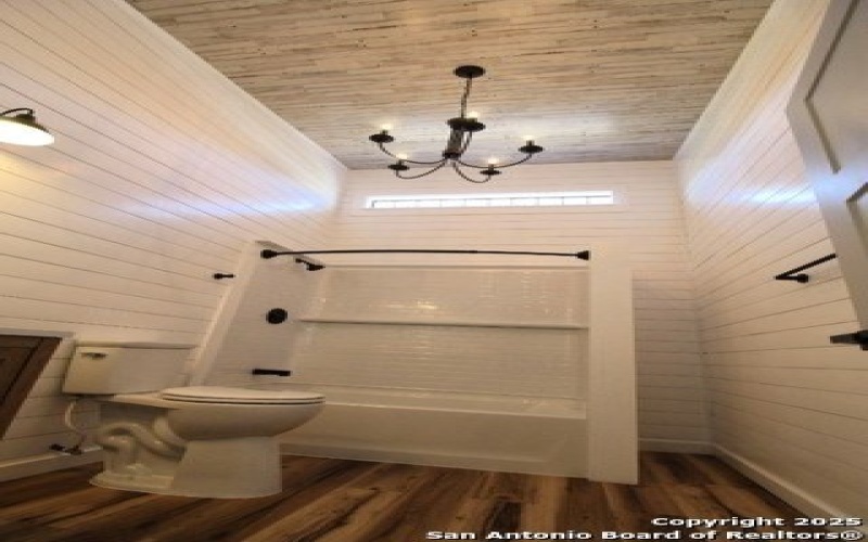 403 Private Road 1523, Bandera, TX 78003, 2 Habitaciones Habitaciones , ,2 BañosBaños,Residential,En Venta,403 Private Road 1523,1856658