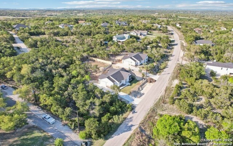 174 MAGNOLIA MDW, Canyon Lake, TX 78133, 3 Habitaciones Habitaciones , ,2 BañosBaños,Residential,En Venta,174 MAGNOLIA MDW,1856723