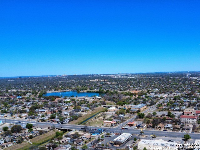 120 Henry St, San Antonio, TX 78207, 2 Bedrooms Bedrooms, ,1 BathroomBathrooms,Residential,For Sale,120 Henry St,1856937