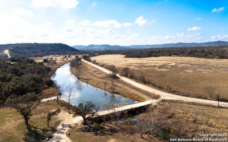 5 Camp Creek, Bandera, TX 78003, 3 Bedrooms Bedrooms, ,3 BathroomsBathrooms,Residential,For Sale,5 Camp Creek,1860170