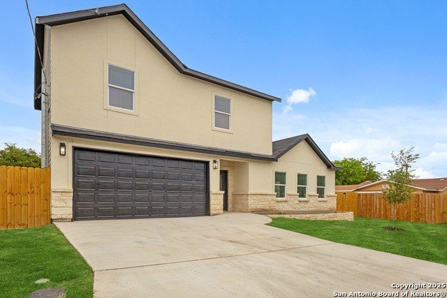114 S Minter St, San Antonio, TX 78207, 3 Bedrooms Bedrooms, ,2 BathroomsBathrooms,Residential,For Sale,114 S Minter St,1860355