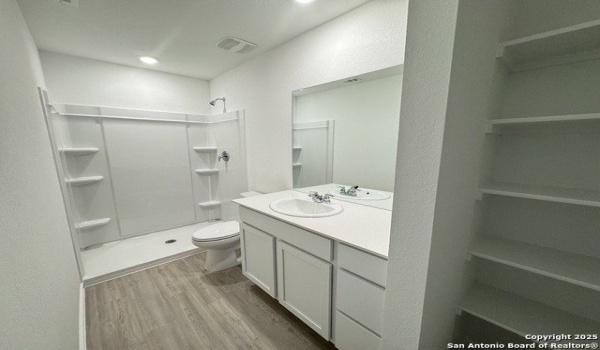 3811 Rock Mill Dam, San Antonio, TX 78245, 4 Bedrooms Bedrooms, ,2 BathroomsBathrooms,Residential Lease,For Rent,3811 Rock Mill Dam,1860510