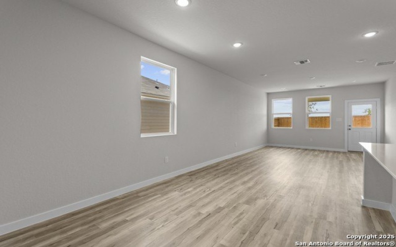 5607 Frederick Bluff, San Antonio, TX 78073, 4 Bedrooms Bedrooms, ,2 BathroomsBathrooms,Residential,For Sale,5607 Frederick Bluff,1857061