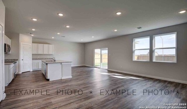 10638 Fairchild Way, San Antonio, TX 78109, 4 Bedrooms Bedrooms, ,2 BathroomsBathrooms,Residential,For Sale,10638 Fairchild Way,1857087