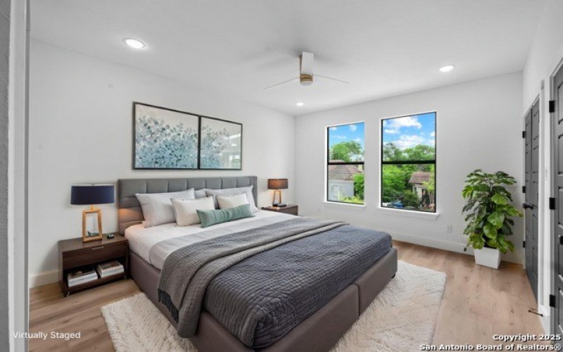 125 Dashiell, San Antonio, TX 78203, ,7 BathroomsBathrooms,Residential Multi Family,For Sale,125 Dashiell,1860713