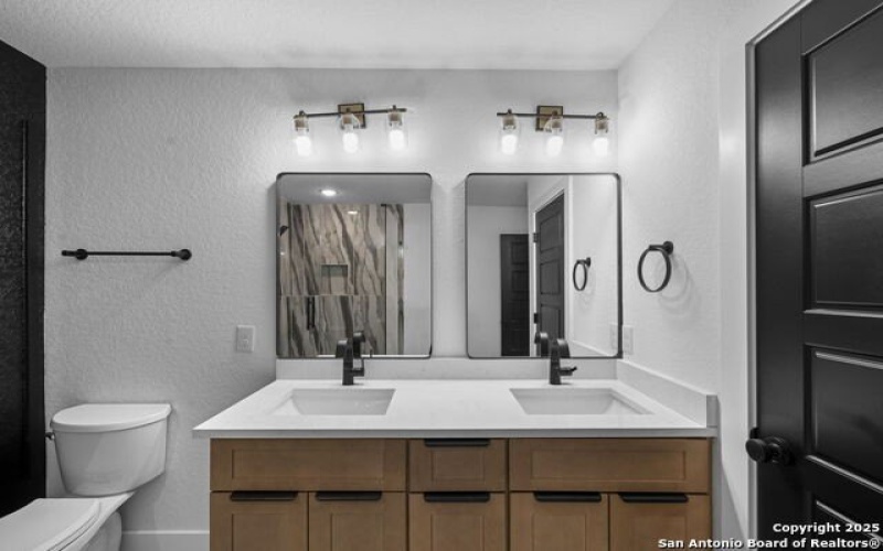 125 Dashiell, San Antonio, TX 78203, ,7 BathroomsBathrooms,Residential Multi Family,For Sale,125 Dashiell,1860713