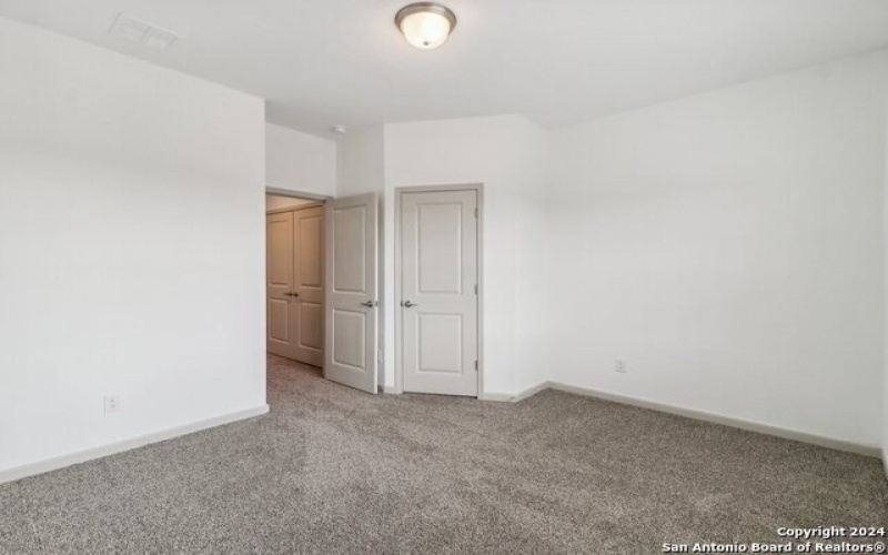7525 Briarwood Pass, San Antonio, TX 78252, ,5 BathroomsBathrooms,Residential Multi Family,For Sale,7525 Briarwood Pass,1857419