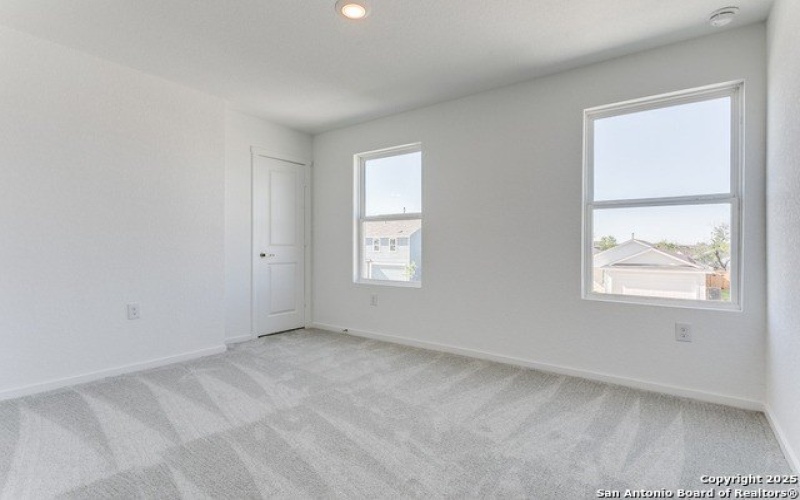 1418 Mira Mill, San Antonio, TX 78224, 4 Habitaciones Habitaciones , ,2 BañosBaños,Residential Lease,En Alquiler,1418 Mira Mill,1857480