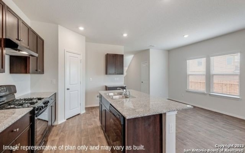 145 Ground Dove, San Antonio, TX 78253, 5 Habitaciones Habitaciones , ,3 BañosBaños,Residential,En Venta,145 Ground Dove,1858749