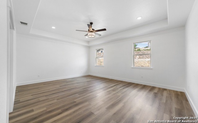 2108 Athens Ave, Kerrville, TX 78028, 3 Bedrooms Bedrooms, ,2 BathroomsBathrooms,Residential,For Sale,2108 Athens Ave,1858765