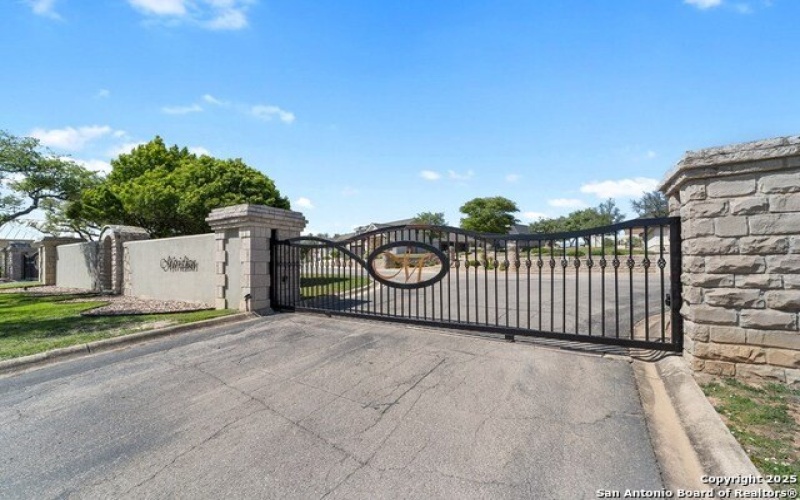 2108 Athens Ave, Kerrville, TX 78028, 3 Bedrooms Bedrooms, ,2 BathroomsBathrooms,Residential,For Sale,2108 Athens Ave,1858765