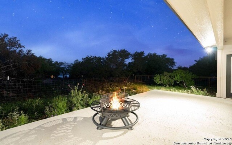 502 Sumack Dr W, Kerrville, TX 78028, 4 Bedrooms Bedrooms, ,2 BathroomsBathrooms,Residential,For Sale,502 Sumack Dr W,1861547