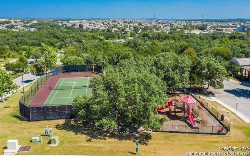 240 Squacco Heron, San Antonio, TX 78253, 4 Habitaciones Habitaciones , ,2 BañosBaños,Residential,En Venta,240 Squacco Heron,1864400