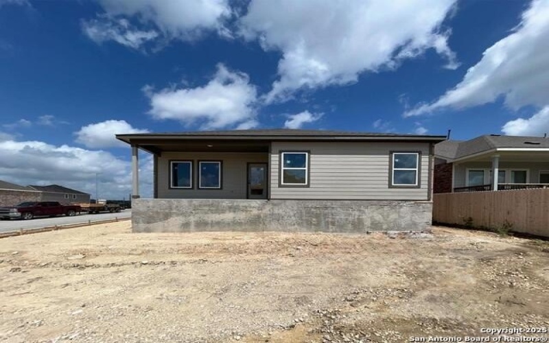 1356 Lockett Falls, San Antonio, TX 78245, 4 Habitaciones Habitaciones , ,2 BañosBaños,Residential,En Venta,1356 Lockett Falls,1864507