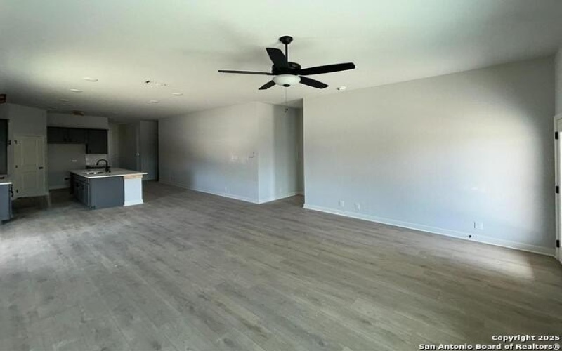 1356 Lockett Falls, San Antonio, TX 78245, 4 Habitaciones Habitaciones , ,2 BañosBaños,Residential,En Venta,1356 Lockett Falls,1864507