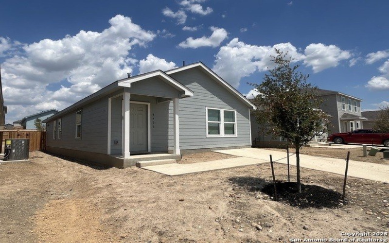 8823 Astral Place, San Antonio, TX 78252, 3 Bedrooms Bedrooms, ,2 BathroomsBathrooms,Residential,For Sale,8823 Astral Place,1862988