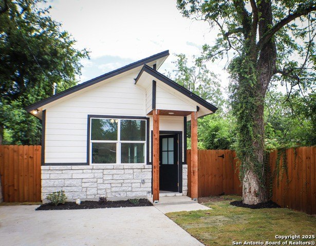 715 Ripford, San Antonio, TX 78227, 3 Bedrooms Bedrooms, ,2 BathroomsBathrooms,Residential,For Sale,715 Ripford,1864729