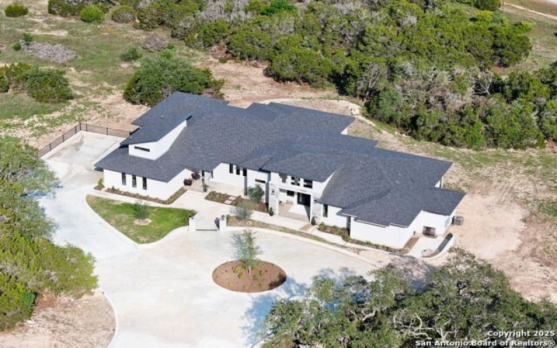 27006 Rocky Rim, San Antonio, TX 78266, 4 Bedrooms Bedrooms, ,5 BathroomsBathrooms,Residential,For Sale,27006 Rocky Rim,1864790