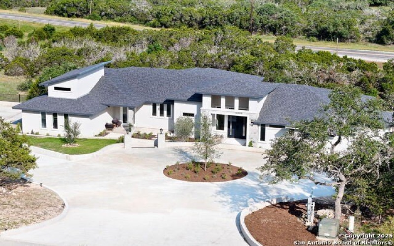 27006 Rocky Rim, San Antonio, TX 78266, 4 Bedrooms Bedrooms, ,5 BathroomsBathrooms,Residential,For Sale,27006 Rocky Rim,1864790