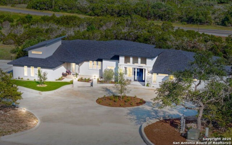 27006 Rocky Rim, San Antonio, TX 78266, 4 Bedrooms Bedrooms, ,5 BathroomsBathrooms,Residential,For Sale,27006 Rocky Rim,1864790