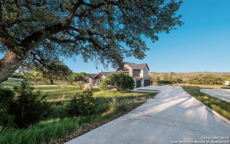 3045 Campestres, Spring Branch, TX 78070, 4 Bedrooms Bedrooms, ,3 BathroomsBathrooms,Residential,For Sale,3045 Campestres,1864928