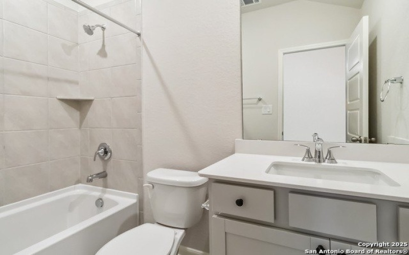 12816 Lantern Tree, San Antonio, TX 78245, 4 Bedrooms Bedrooms, ,3 BathroomsBathrooms,Residential Lease,For Rent,12816 Lantern Tree,1863104