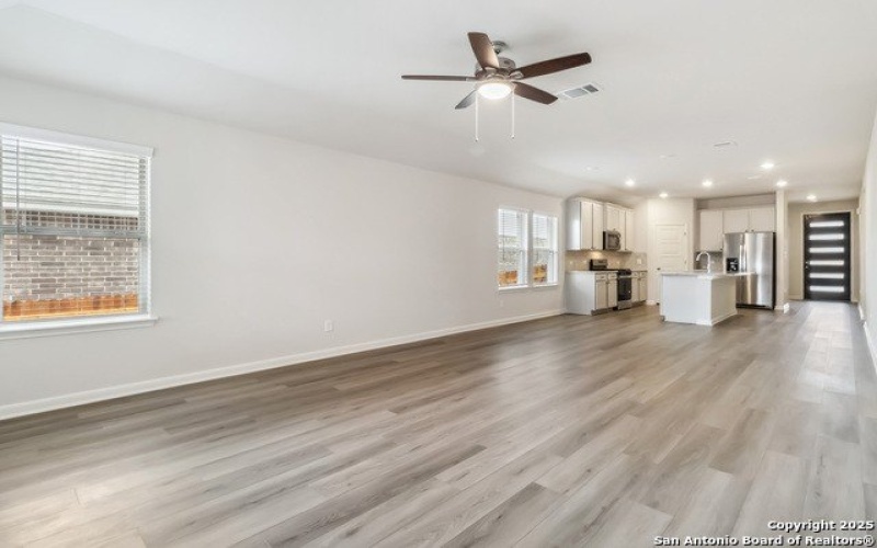 12816 Lantern Tree, San Antonio, TX 78245, 4 Bedrooms Bedrooms, ,3 BathroomsBathrooms,Residential Lease,For Rent,12816 Lantern Tree,1863104