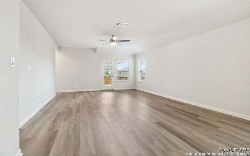 12816 Lantern Tree, San Antonio, TX 78245, 4 Bedrooms Bedrooms, ,3 BathroomsBathrooms,Residential Lease,For Rent,12816 Lantern Tree,1863104
