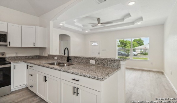 567 N San Horacio, San Antonio, TX 78228, 3 Bedrooms Bedrooms, ,2 BathroomsBathrooms,Residential,For Sale,567 N San Horacio,1863137