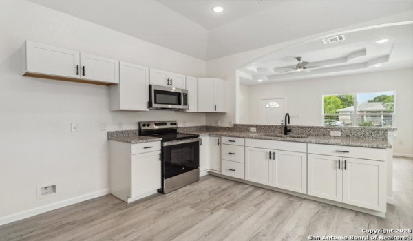 567 N San Horacio, San Antonio, TX 78228, 3 Bedrooms Bedrooms, ,2 BathroomsBathrooms,Residential,For Sale,567 N San Horacio,1863137