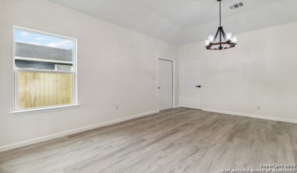 567 N San Horacio, San Antonio, TX 78228, 3 Bedrooms Bedrooms, ,2 BathroomsBathrooms,Residential,For Sale,567 N San Horacio,1863137