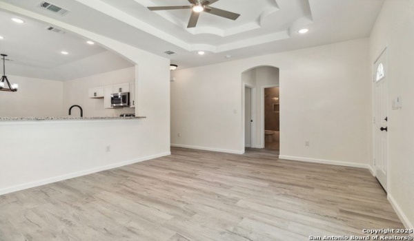 567 N San Horacio, San Antonio, TX 78228, 3 Bedrooms Bedrooms, ,2 BathroomsBathrooms,Residential,For Sale,567 N San Horacio,1863137