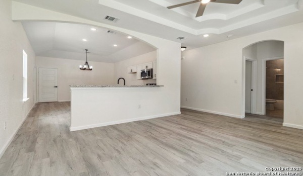 567 N San Horacio, San Antonio, TX 78228, 3 Bedrooms Bedrooms, ,2 BathroomsBathrooms,Residential,For Sale,567 N San Horacio,1863137