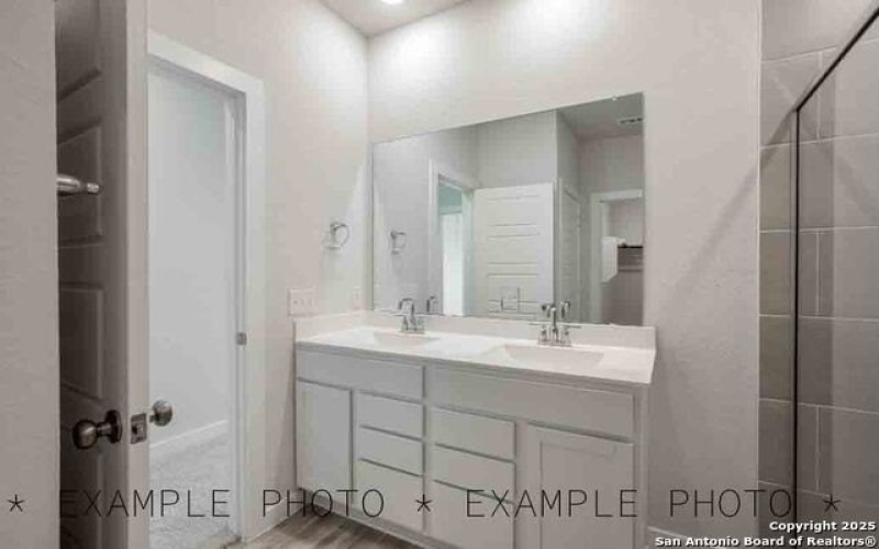 4334 Clarisse St, New Braunfels, TX 78130, 4 Habitaciones Habitaciones , ,2 BañosBaños,Residential,En Venta,4334 Clarisse St,1863187