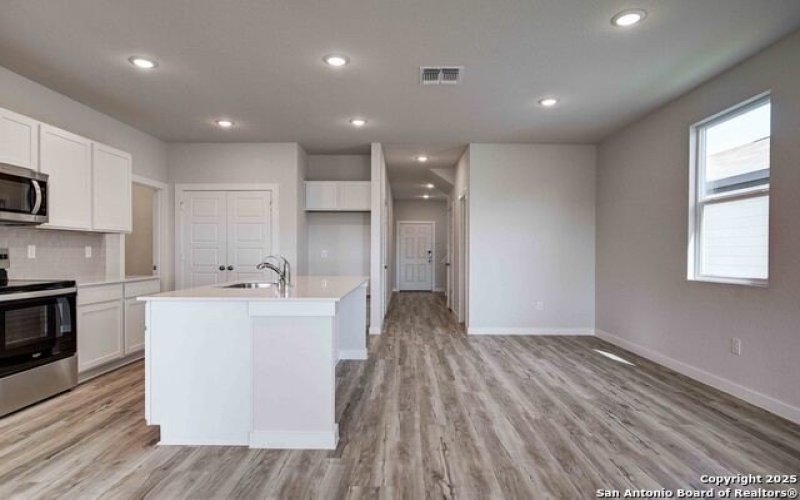 4726 Sahara Vlys, San Antonio, TX 78222, 4 Bedrooms Bedrooms, ,2 BathroomsBathrooms,Residential,For Sale,4726 Sahara Vlys,1863293