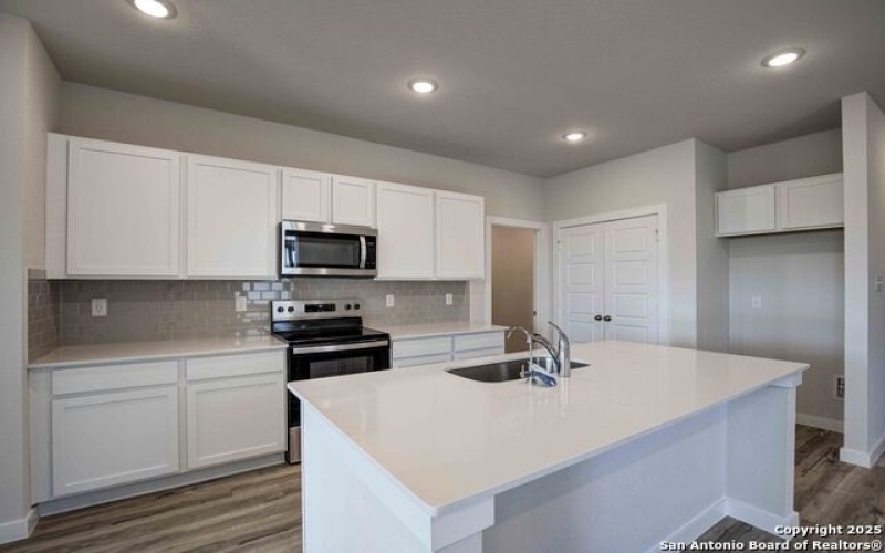 4726 Sahara Vlys, San Antonio, TX 78222, 4 Bedrooms Bedrooms, ,2 BathroomsBathrooms,Residential,For Sale,4726 Sahara Vlys,1863293