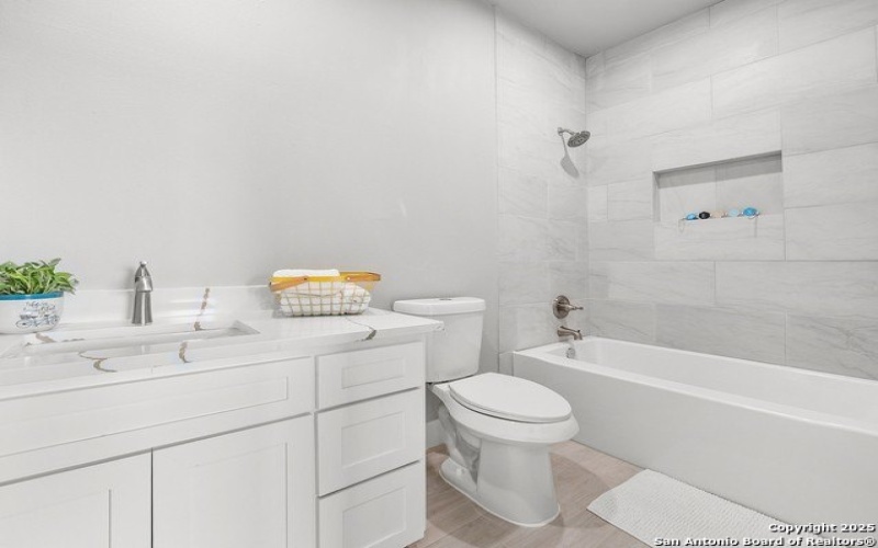 408 canyon circle, Canyon Lake, TX 78133, 3 Bedrooms Bedrooms, ,3 BathroomsBathrooms,Residential,For Sale,408 canyon circle,1863387