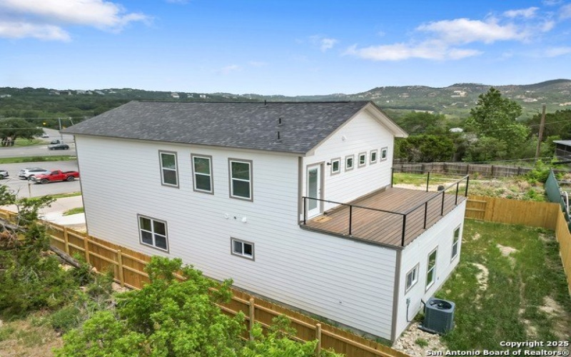 408 canyon circle, Canyon Lake, TX 78133, 3 Bedrooms Bedrooms, ,3 BathroomsBathrooms,Residential,For Sale,408 canyon circle,1863387