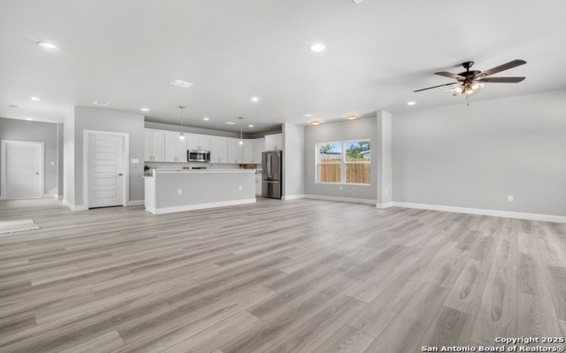 408 canyon circle, Canyon Lake, TX 78133, 3 Bedrooms Bedrooms, ,3 BathroomsBathrooms,Residential,For Sale,408 canyon circle,1863387