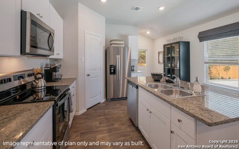 5871 Cosmic Crisp, San Antonio, TX 78252, 3 Bedrooms Bedrooms, ,2 BathroomsBathrooms,Residential,For Sale,5871 Cosmic Crisp,1865397