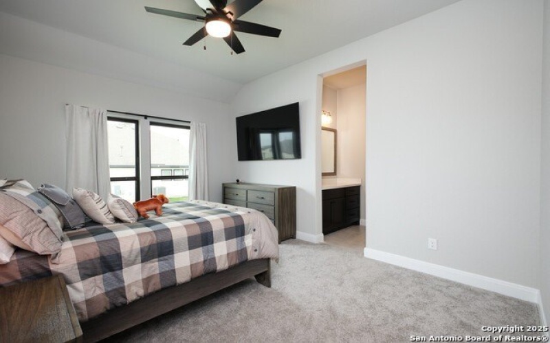431 Falcon Cove, San Antonio, TX 78253, 4 Habitaciones Habitaciones , ,3 BañosBaños,Residential,En Venta,431 Falcon Cove,1863412