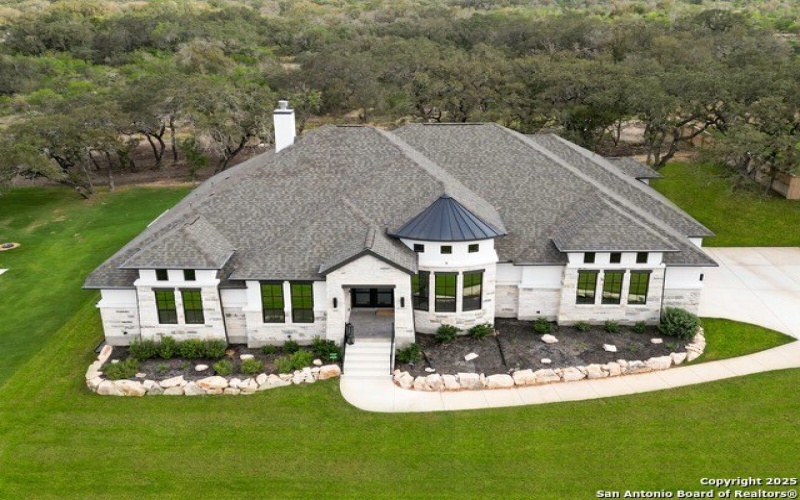 431 Falcon Cove, San Antonio, TX 78253, 4 Habitaciones Habitaciones , ,3 BañosBaños,Residential,En Venta,431 Falcon Cove,1863412