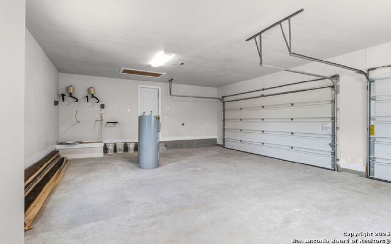524 Restless Wind, Spring Branch, TX 78070, 4 Bedrooms Bedrooms, ,3 BathroomsBathrooms,Residential,For Sale,524 Restless Wind,1865426