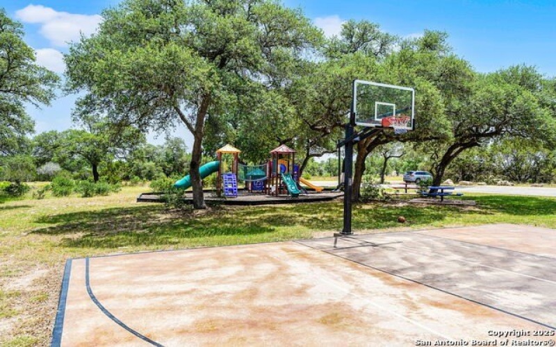 524 Restless Wind, Spring Branch, TX 78070, 4 Bedrooms Bedrooms, ,3 BathroomsBathrooms,Residential,For Sale,524 Restless Wind,1865426