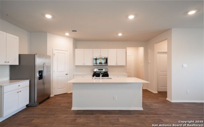 14006 shale path, San Antonio, TX 78253, 5 Bedrooms Bedrooms, ,3 BathroomsBathrooms,Residential Lease,For Rent,14006 shale path,1865530