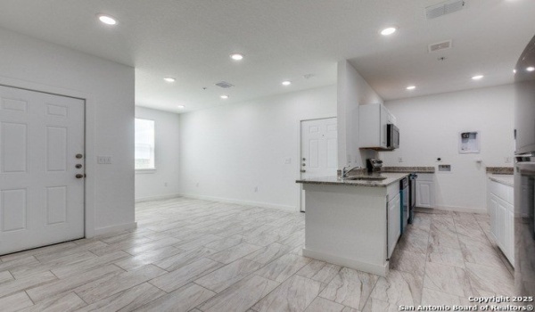 5415 Ingram Rd #1101, San Antonio, TX 78228, 2 Bedrooms Bedrooms, ,2 BathroomsBathrooms,Residential Lease,For Rent,5415 Ingram Rd,1863891