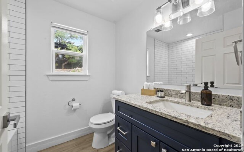 1050 Trail Pass Dr, Canyon Lake, TX 78133, 3 Bedrooms Bedrooms, ,2 BathroomsBathrooms,Residential,For Sale,1050 Trail Pass Dr,1862064